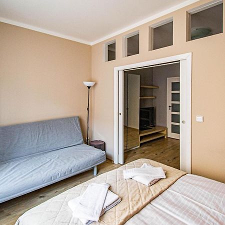 Old Town Rybna Apt By Ruterra Prague Ngoại thất bức ảnh