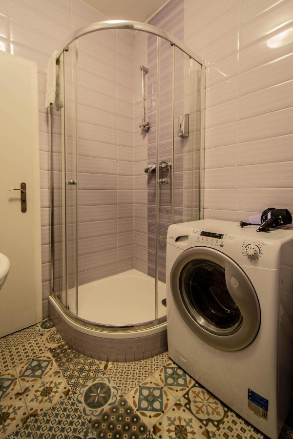 Old Town Rybna Apt By Ruterra Prague Ngoại thất bức ảnh