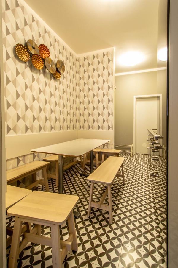 Old Town Rybna Apt By Ruterra Prague Ngoại thất bức ảnh